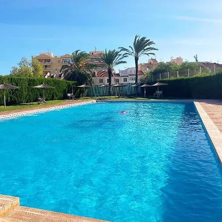 Apartment A Bright For 2 With Private Parking On The Torrevieja