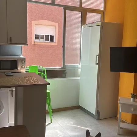 Apartment A Bright For 2 With Private Parking On The